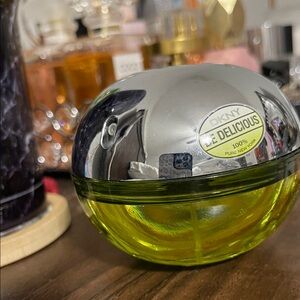 DKNY Be Delicious Silver and Green Fragrance